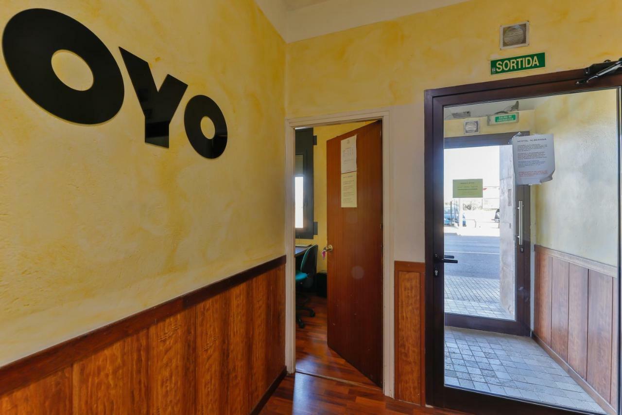 Hostal Alberana Verges Ngoại thất bức ảnh
